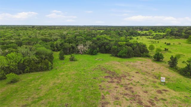 1165 Cr 213 Tract 3, Weimar, TX 78962