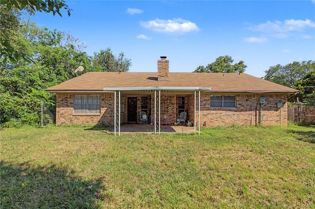 1302 Austin Avenue, College Station, TX 77845