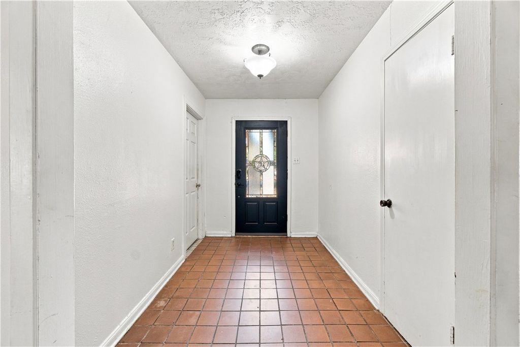 1302 Austin Avenue, College Station, TX 77845 — photo 3