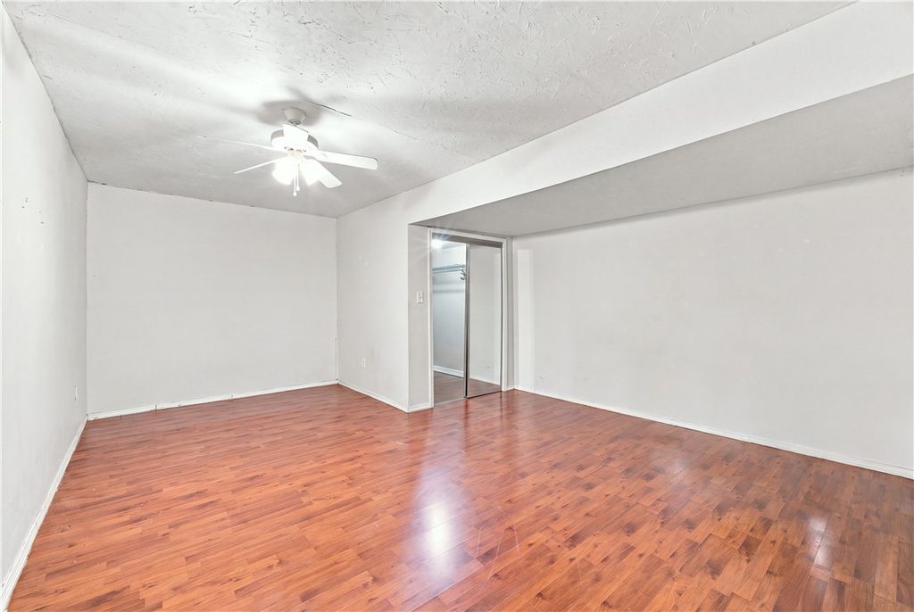 1302 Austin Avenue, College Station, TX 77845 — photo 4