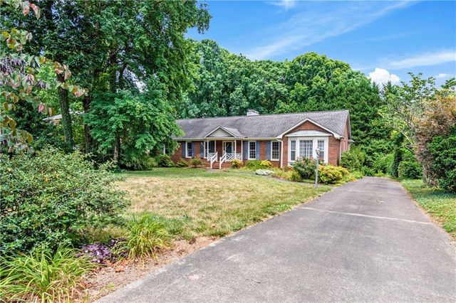 5132 Huntcliff Trail, Winston-salem, NC 27104