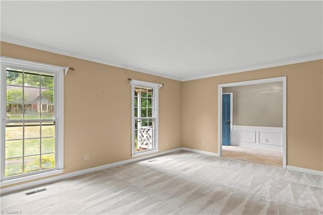 5132 Huntcliff Trail, Winston-salem, NC 27104
