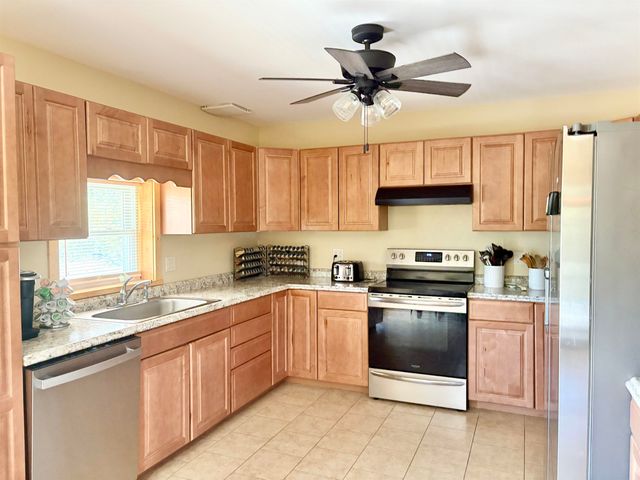 42 East Road, Greenfield, NH 03047