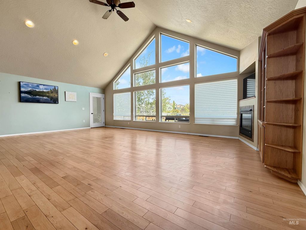2712 Itani Drive, Moscow, ID 83843 photo 3