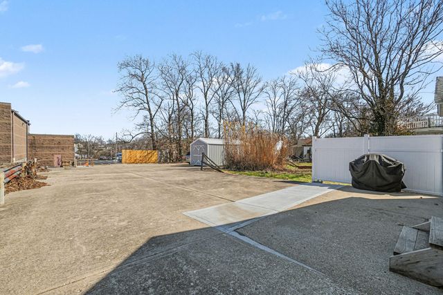 11 May Street, Elsmere, KY 41018