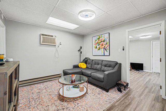 11 May Street, Elsmere, KY 41018