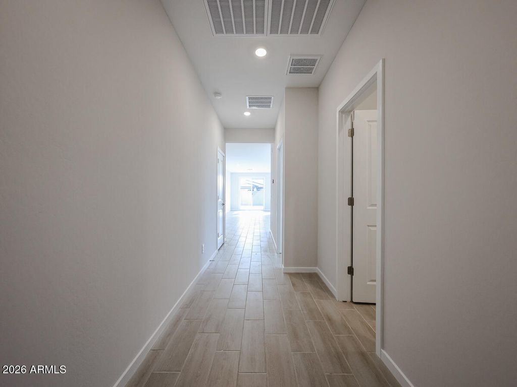 18273 W CALLE LEJOS --, Surprise, AZ 85387 — photo 2