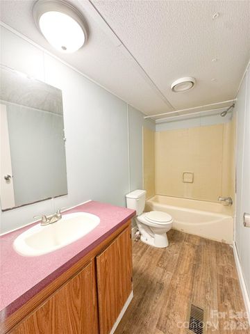 7555 Palm Tree Drive, Vale, NC 28168