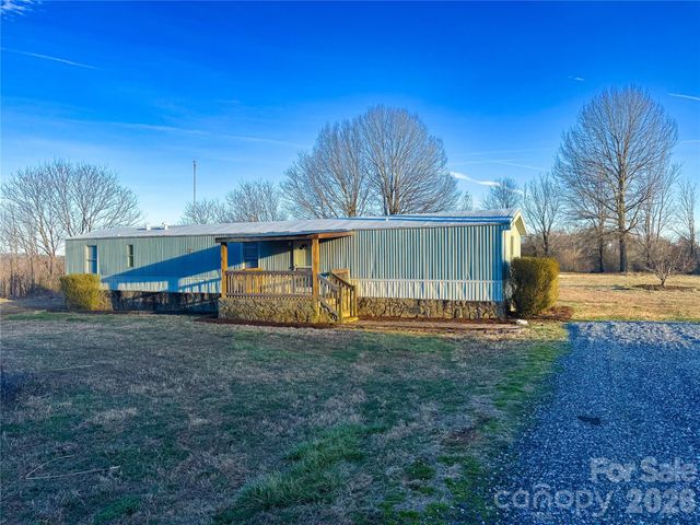 7555 Palm Tree Drive, Vale, NC 28168