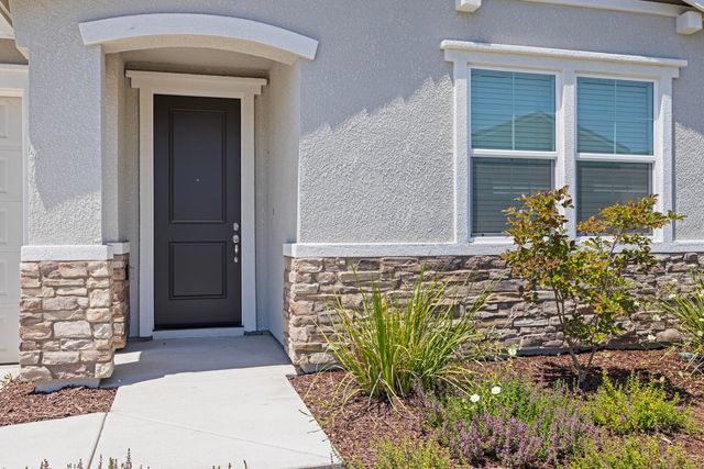 603 N Filbert Avenue, Fresno, CA 93727