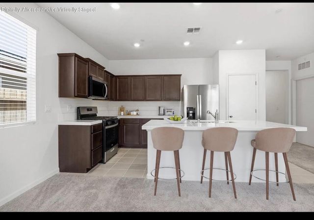 603 N Filbert Avenue, Fresno, CA 93727