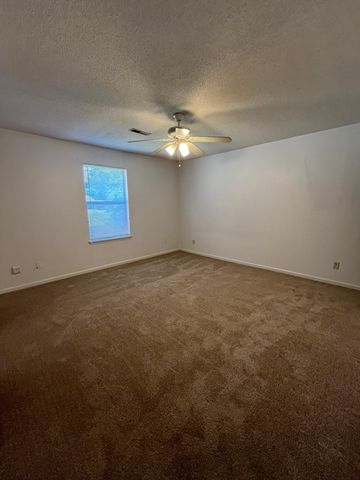 101 Freehold Circle Unit B, Goose Creek, SC 29445