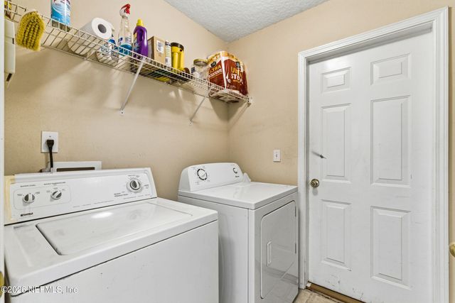 3346 IVYBRIDGE Court, Jacksonville, FL 32226