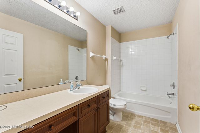 3346 IVYBRIDGE Court, Jacksonville, FL 32226