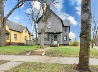 703 6th Avenue S, Saint Cloud, MN 56301