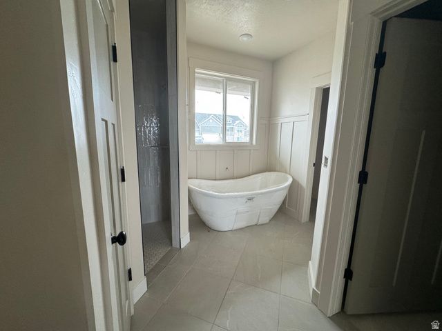 2524 W 2950 N, Farr West, UT 84404