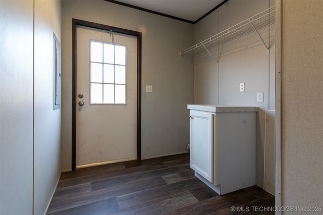 44463 W 166th Street S, Bristow, OK 74010