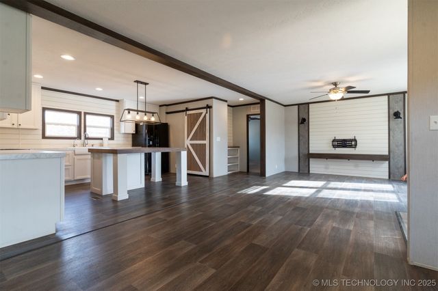 44463 W 166th Street S, Bristow, OK 74010