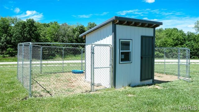 3215 Timber Ridge Road, Palmyra, MO 63461