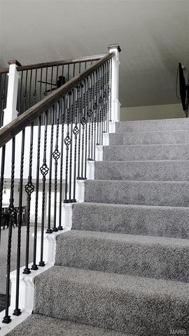 3215 Timber Ridge Road, Palmyra, MO 63461