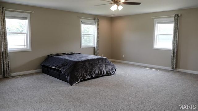 3215 Timber Ridge Road, Palmyra, MO 63461