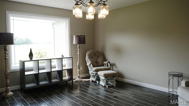 3215 Timber Ridge Road, Palmyra, MO 63461