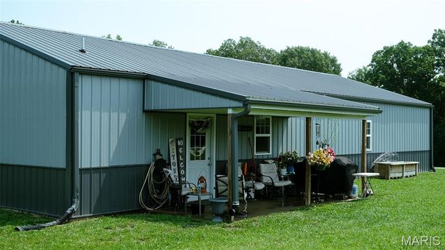 3215 Timber Ridge Road, Palmyra, MO 63461