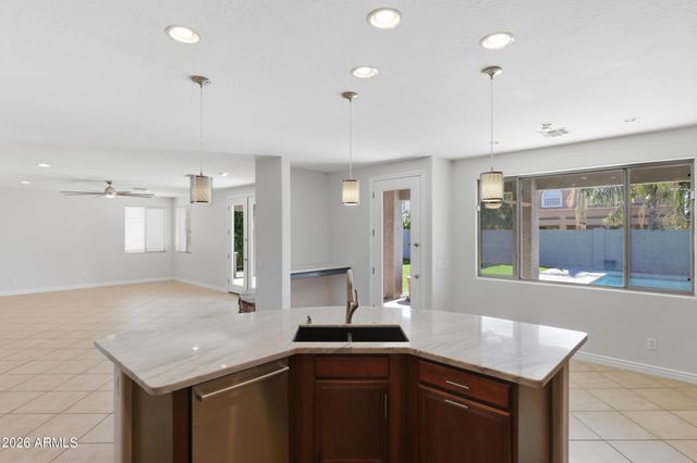 11365 E Stearn Avenue, Mesa, AZ 85212