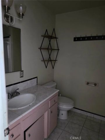 2285 La Verne, Oceano, CA 93445