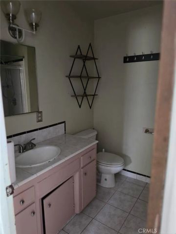 2285 La Verne, Oceano, CA 93445