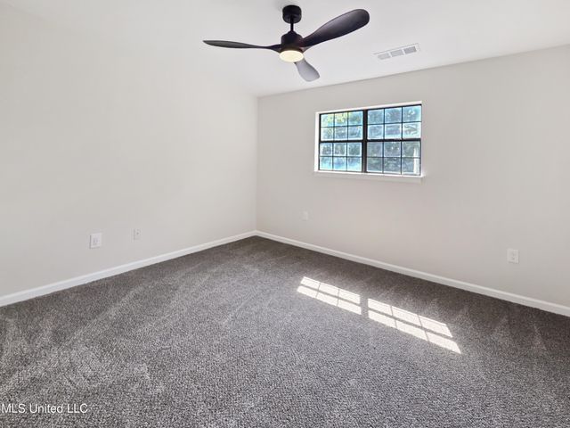 353 Plum Point Cove, Southaven, MS 38671