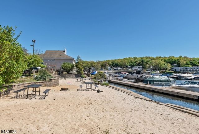 460 RIVER STYX ROAD, Hopatcong Boro, NJ 07843