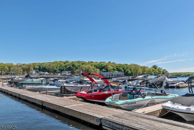 460 RIVER STYX ROAD, Hopatcong Boro, NJ 07843