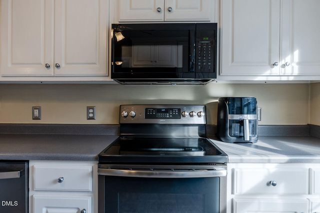 86 Troy Drive, Clayton, NC 27520