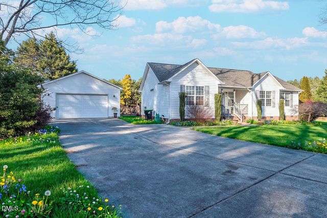 86 Troy Drive, Clayton, NC 27520