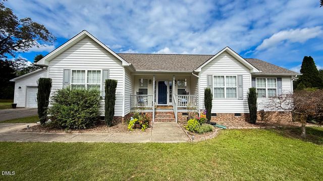 86 Troy Drive, Clayton, NC 27520