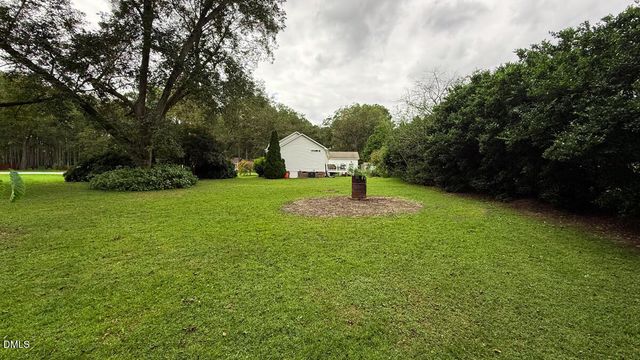 86 Troy Drive, Clayton, NC 27520