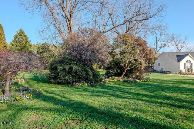 86 Troy Drive, Clayton, NC 27520