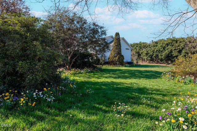 86 Troy Drive, Clayton, NC 27520