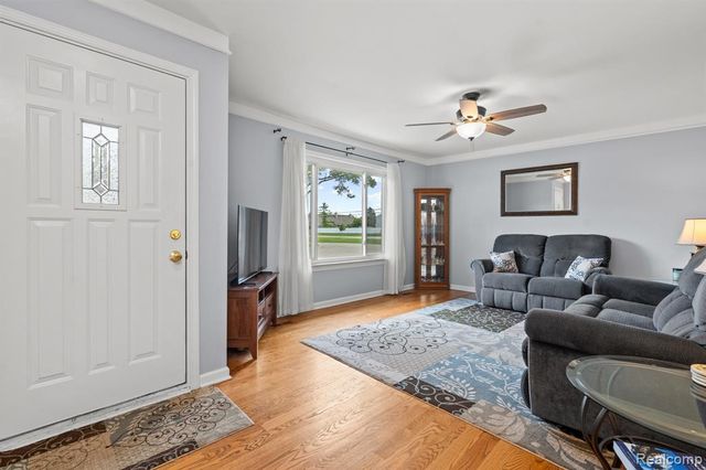 43057 Bond Court, Sterling Heights, MI 48313