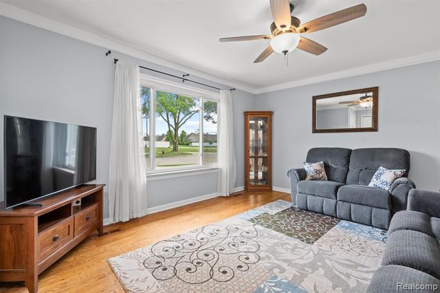 43057 Bond Court, Sterling Heights, MI 48313