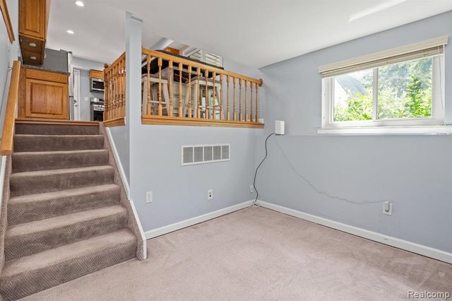 43057 Bond Court, Sterling Heights, MI 48313