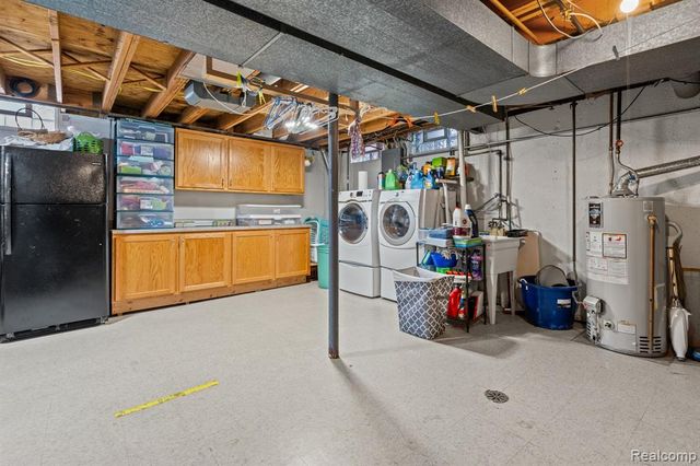 43057 Bond Court, Sterling Heights, MI 48313