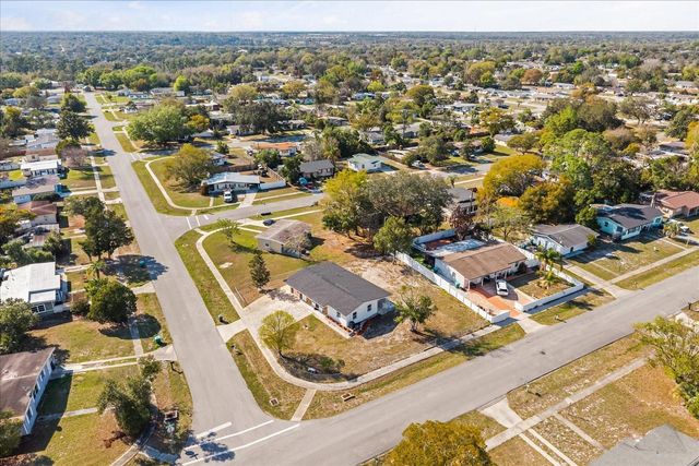 930 RADCLIFF STREET, Deltona, FL 32725