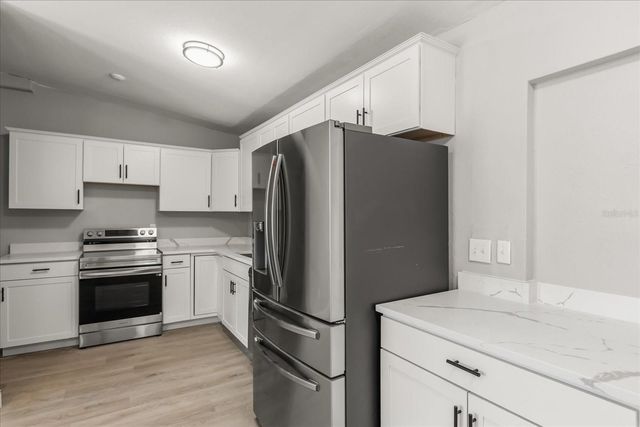 930 RADCLIFF STREET, Deltona, FL 32725