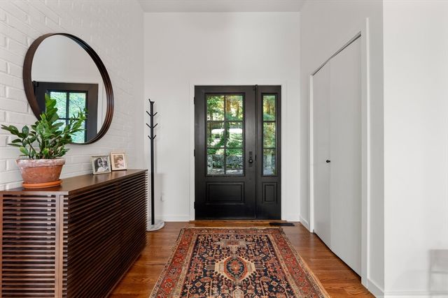 34 Hilltop Rd, Weston, MA 02493