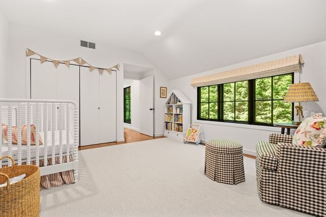 34 Hilltop Rd, Weston, MA 02493