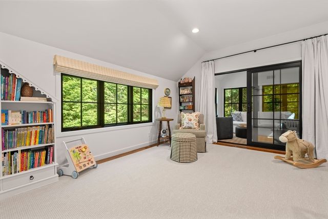 34 Hilltop Rd, Weston, MA 02493