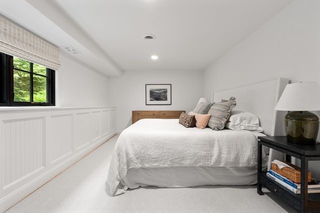 34 Hilltop Rd, Weston, MA 02493