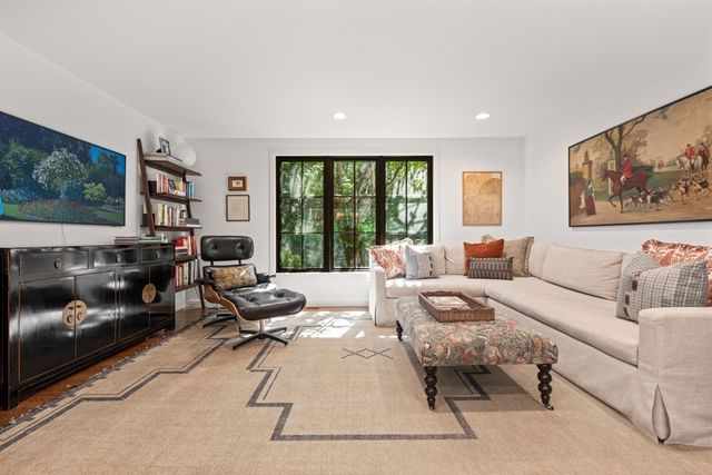 34 Hilltop Rd, Weston, MA 02493